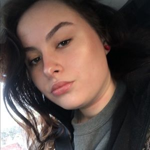 Meet your Posher, Seleen